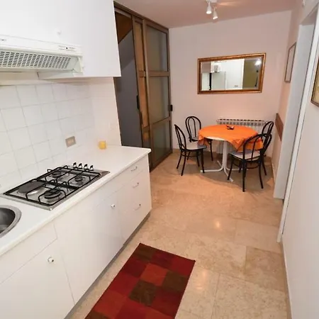 Silvano Apartment *
