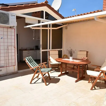 Silvano Apartment